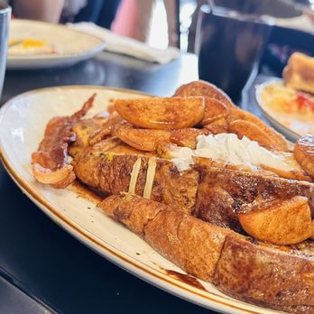 Connie's - Apple Pie French Toast - Cafes Near Me - Vista, California Connie's - Apple Pie French Toast - Cafes Near Me - Vista, California
