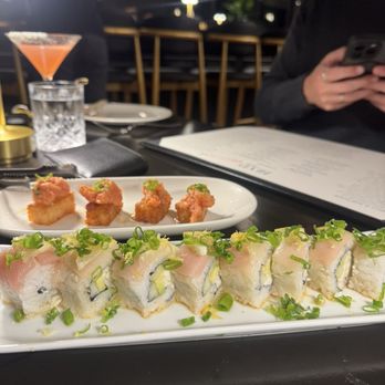 BLVD Steak - Citrus roll and spicy tuna crispy rice - Steakhouses Near Me - Calabasas, California