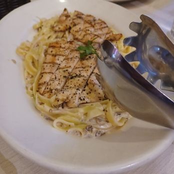 Italianni's - Italian Near Me - Makati, NCR Italianni's - Italian Near Me - Makati, NCR