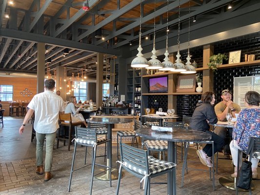 701 Eateries (Prairie Kitchen & Camp Lonetree) by null