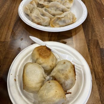 King Dumplings - Pork buns and dumplings - Chinese Near Me - New York, New York King Dumplings - Pork buns and dumplings - Chinese Near Me - New York, New York