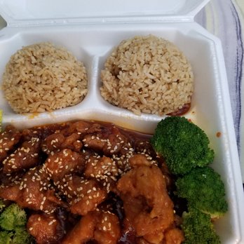 Panda Delite - Sesame chicken (dinner). Yummy! - Chinese Near Me - Arlington, Texas Panda Delite - Sesame chicken (dinner). Yummy! - Chinese Near Me - Arlington, Texas