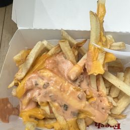 I asked for animal style and got no grilled onions . Only reason I go to in n out . I asked for animal style and got no grilled onions . Only reason I go to in n out .