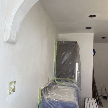 USA Plastering - Interior smooth plaster in dining room/kitchen - Stucco Services Near Me - Long Beach, California USA Plastering - Interior smooth plaster in dining room/kitchen - Stucco Services Near Me - Long Beach, California