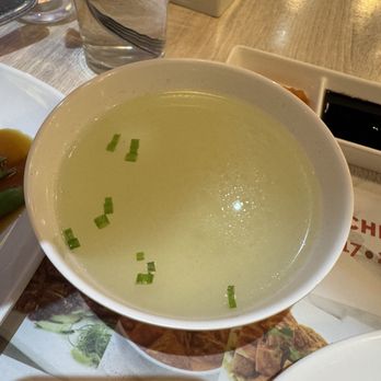 Tiong Bahru - Complimentary broth pre-meal - Singaporean Near Me - Makati, NCR