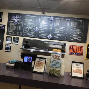 Bubba's Frozen Custard - Ice Cream & Frozen Yogurt Near Me - Pewaukee, Wisconsin