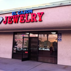 El Cajon Jewelry - Entrance to store. Open M-Sat. 10am-7pm.