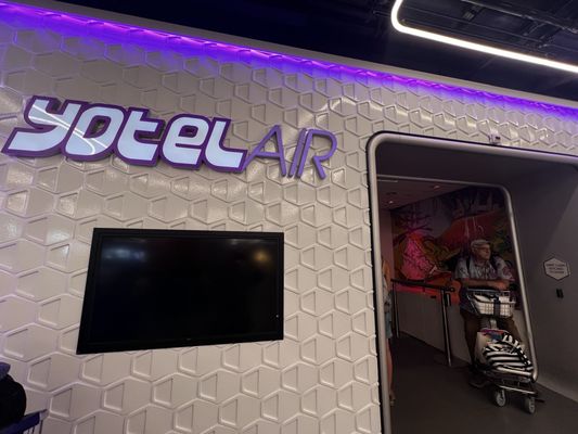 YOTELAIR Amsterdam Schiphol by null