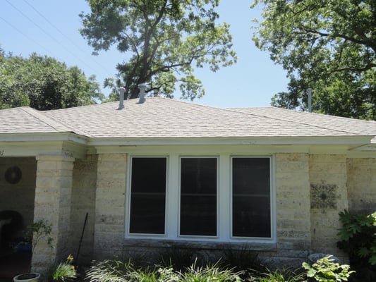 Protech Roofing and Painting Logo