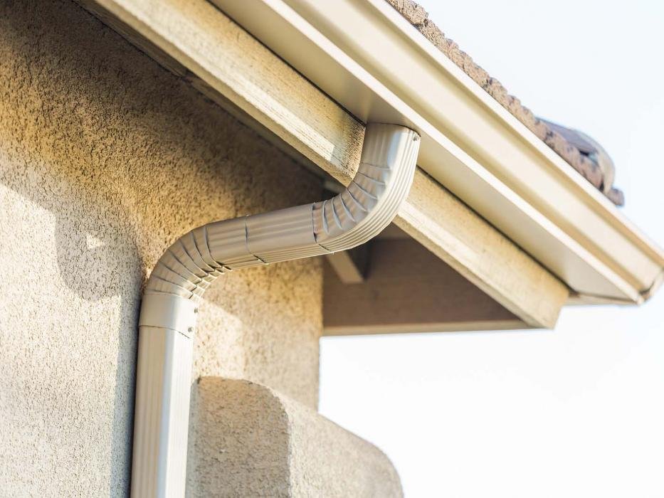BULLDOG SEAMLESS RAIN GUTTERS Post Falls, Idaho Gutter Services