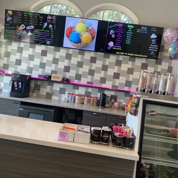 Wicked Slush Novato - The counter - Ice Cream & Frozen Yogurt Near Me - Novato, California
