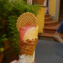 Gelateria Pasco - Melon + strawberry gelato in waffle cone