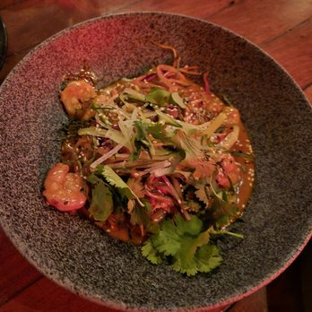 I Latina - Over sauced Pad Thai, vinegary - Asian Fusion Near Me - Guadalajara, JAL I Latina - Over sauced Pad Thai, vinegary - Asian Fusion Near Me - Guadalajara, JAL
