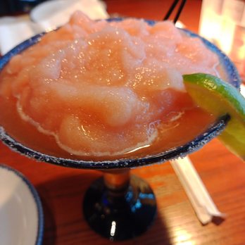 Red Lobster - Berry Mangorita - Seafood Near Me - Clovis, New Mexico