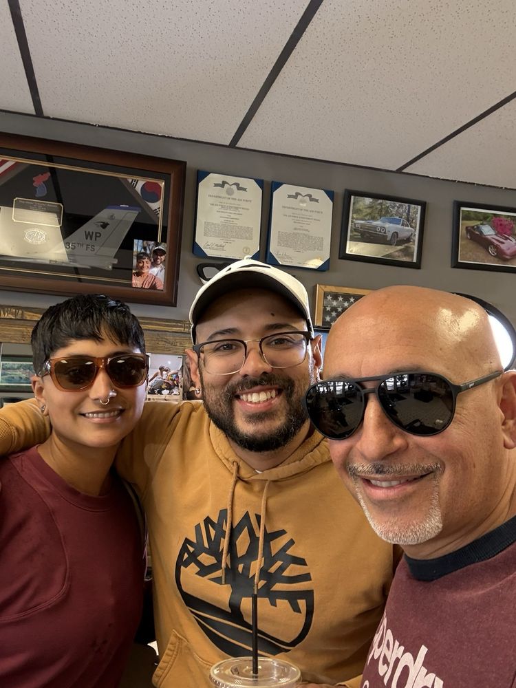 Aiken’s Barber Shop Logo