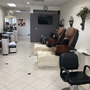 Obsession Hair & Nail - Beautiful relaxing hair and nail salon - Nail Salons Near Me - Orange, California