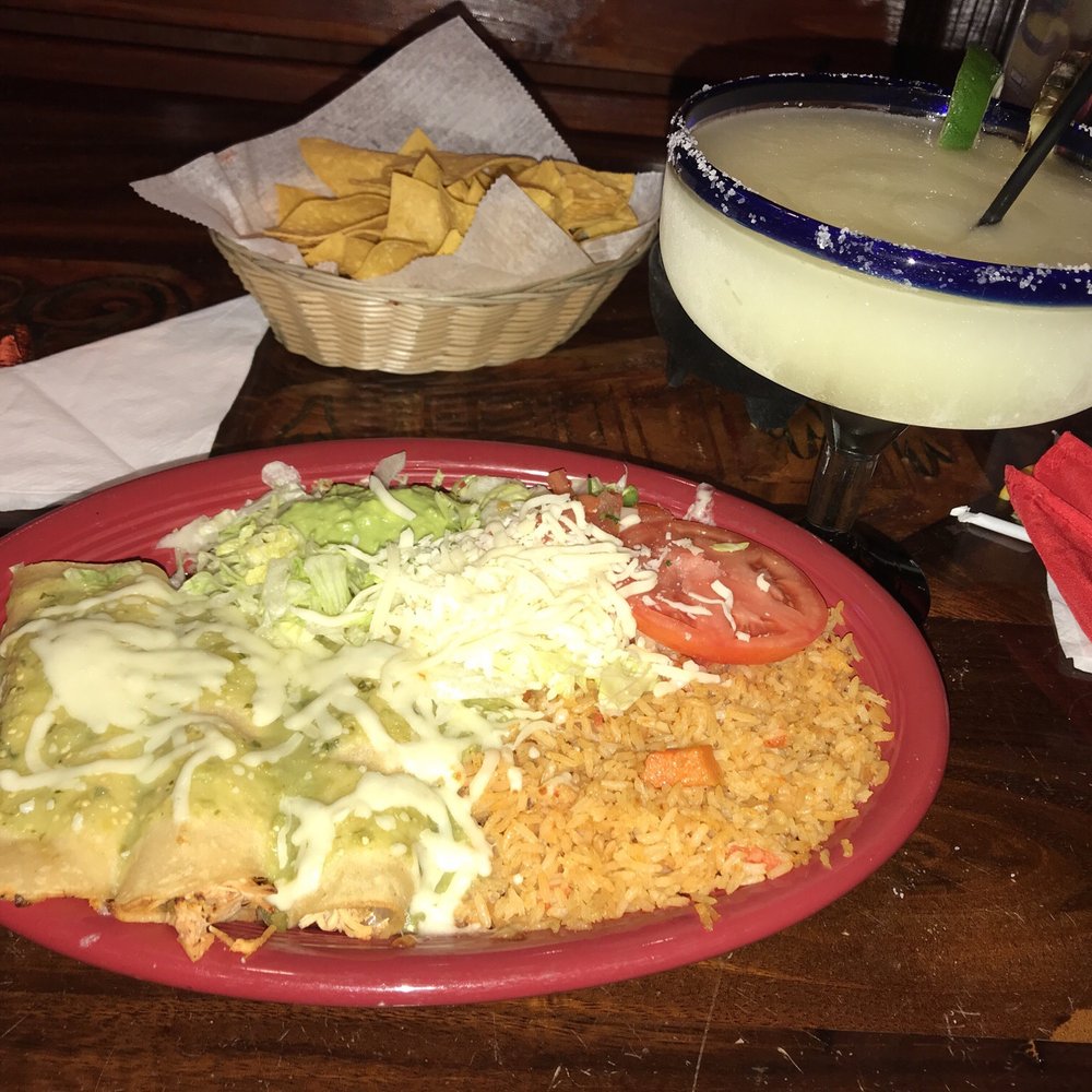 Las Trojas Cantina - Enchiladas suizas - Mexican Near Me - Morrow, Georgia Las Trojas Cantina - Enchiladas suizas - Mexican Near Me - Morrow, Georgia