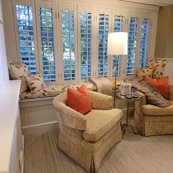 The 1770 House - Room 6, facing the back garden - Hotels Near Me - East Hampton, New York The 1770 House - Room 6, facing the back garden - Hotels Near Me - East Hampton, New York