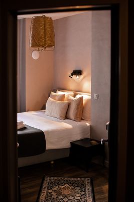 Cafe Rose Red by null