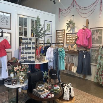 Spruce Home + Closet - Women's Clothing Near Me - Southlake, Texas
