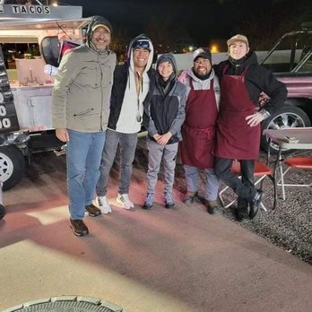 ampm - a group of people standing in front of a food truck - Convenience Stores Near Me - Sedona, Arizona ampm - a group of people standing in front of a food truck - Convenience Stores Near Me - Sedona, Arizona
