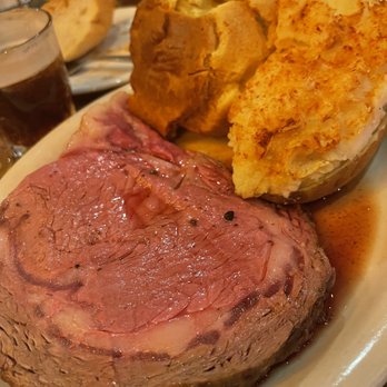 The Pub - Prime rib - Pubs Near Me - Pennsauken, New Jersey