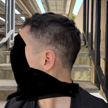 Larry De Barber - Yeesh - Barbers Near Me - Palo Alto, California Larry De Barber - Yeesh - Barbers Near Me - Palo Alto, California