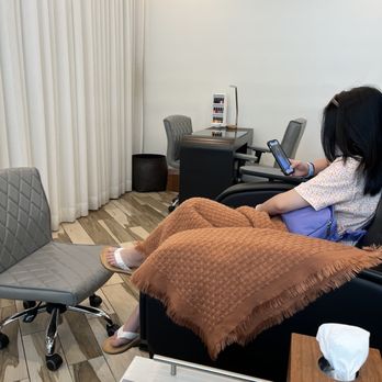 Naupaka Spa & Wellness Centre - The leather chairs are comfortable and the woven blanket helps ease you into relaxation. - Day Spas Near Me - Kapolei, Hawaii Naupaka Spa & Wellness Centre - The leather chairs are comfortable and the woven blanket helps ease you into relaxation. - Day Spas Near Me - Kapolei, Hawaii
