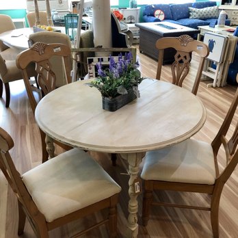 The Good Stuff - Used, Vintage & Consignment Near Me - Jupiter, Florida