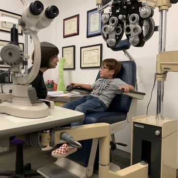 Anne Simon, MD - Ophthalmologists Near Me - Redondo Beach, California