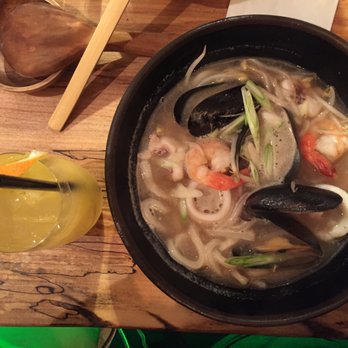 MeNami - Seafood udon and sailor moon cocktail - Japanese Near Me - Toronto, Ontario