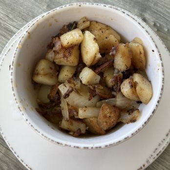 First Watch - House Potatoes - We loved the potatoes! They were delicious and had onions and were very seasoned. - Breakfast & Brunch Near Me - Augusta, Georgia