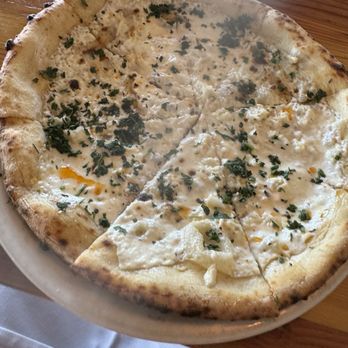 Forge Pizza - Crab pizza - Pizza Near Me - Oakland, California