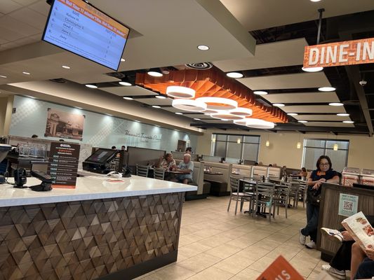 Zippy's Summerlin South by null