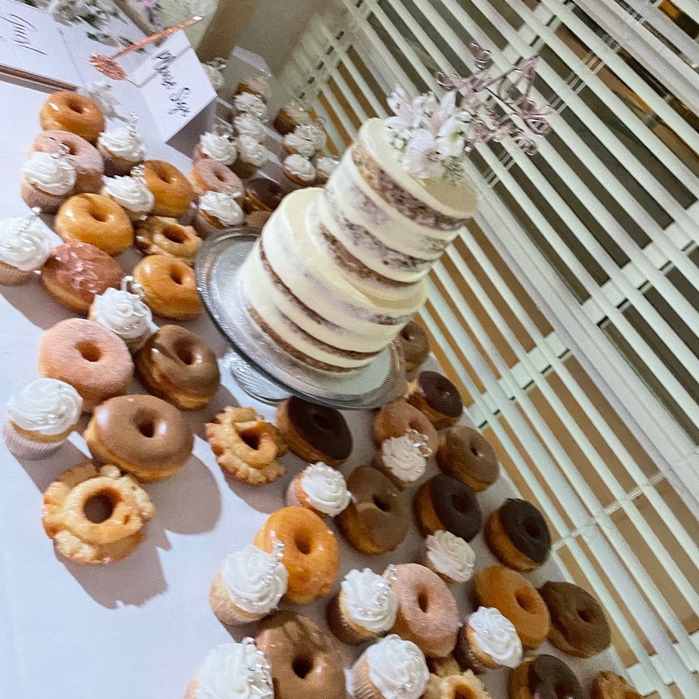 H Events - Main cake and donuts - Party & Event Planning Near Me H Events - Main cake and donuts - Party & Event Planning Near Me