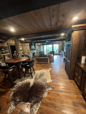 MOUNTAIN LIFE CABIN CLEANING - Updated January 2025 - 25 Photos - Blue