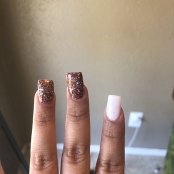 N & D Nails - Middle finger nail, super thick - Nail Salons Near Me - Willis, Texas N & D Nails - Middle finger nail, super thick - Nail Salons Near Me - Willis, Texas