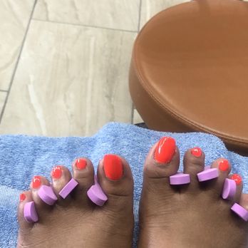 Luxe Nails - Pedi - Nail Salons Near Me - Port Huron, Michigan