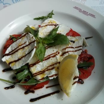 Hotel New York - Caprese salad - Modern European Near Me - Rotterdam, ZH