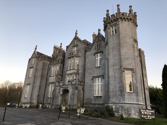 Kinnitty Castle Hotel by null