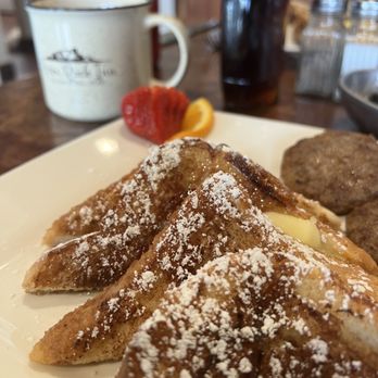 River Rock Inn - French toast - Bed & Breakfast Near Me - Green River, Utah