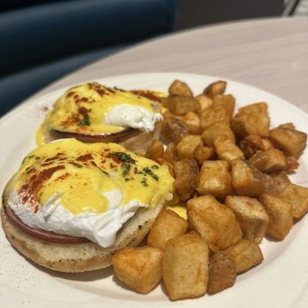 America - Eggs Benedict* - New American Near Me - Las Vegas, Nevada