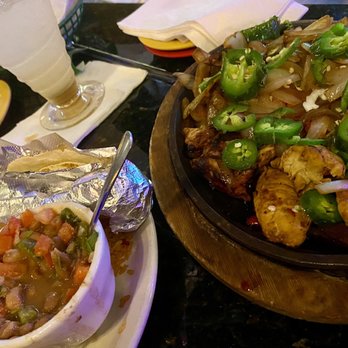 Valle Luna - Pollo Fajitas - Mexican Near Me - Chandler, Arizona Valle Luna - Pollo Fajitas - Mexican Near Me - Chandler, Arizona