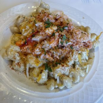 Rose Villa Southern Table & Bar - Lobster Mac - Southern Near Me - Ormond Beach, Florida Rose Villa Southern Table & Bar - Lobster Mac - Southern Near Me - Ormond Beach, Florida