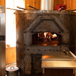 Dodd's Corner Farmers Market - Wood fired pizza oven