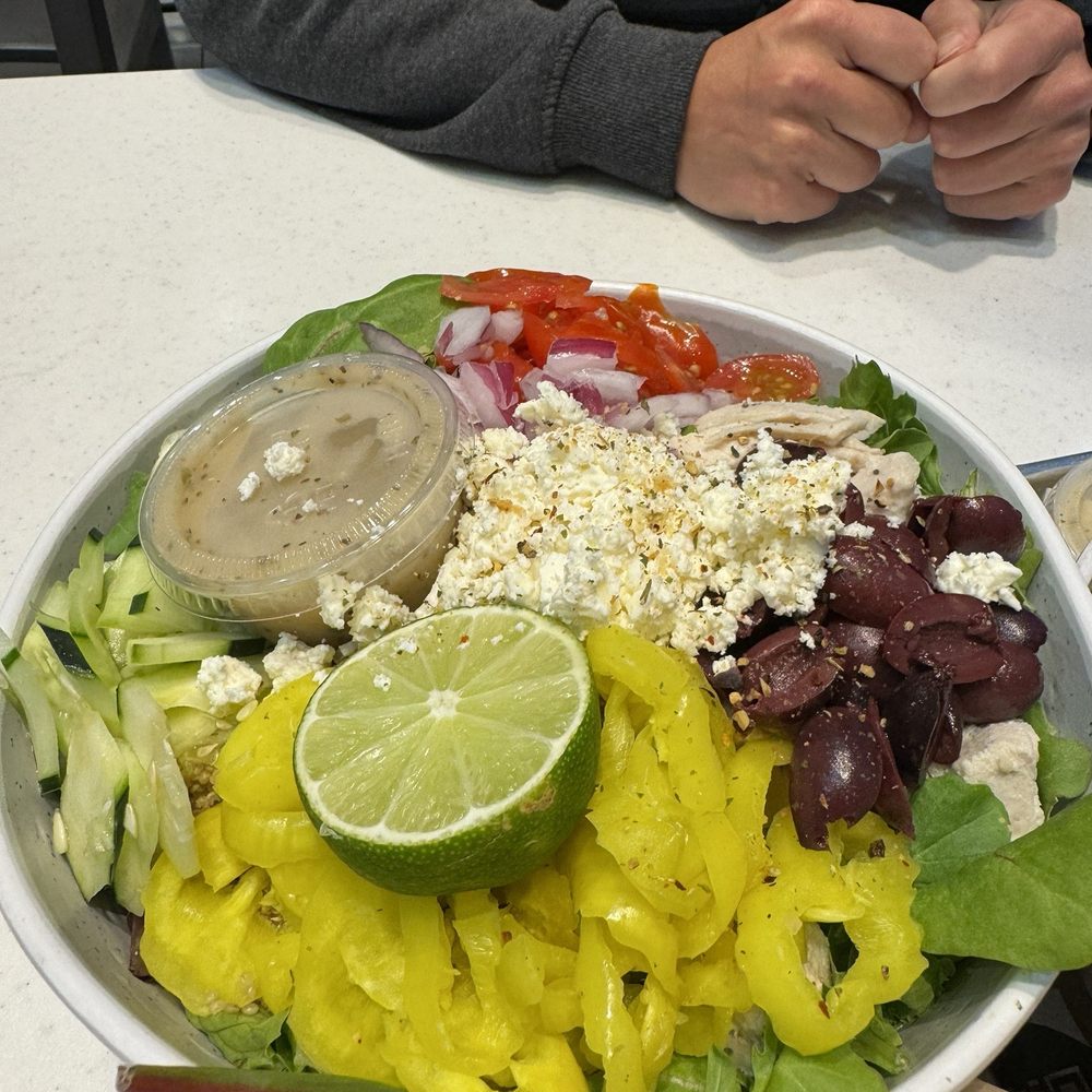 honeygrow - Salad Near Me - Bala Cynwyd, Pennsylvania honeygrow - Salad Near Me - Bala Cynwyd, Pennsylvania