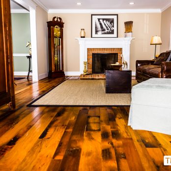 Beers Hardwood Floors - a living room with a fireplace - Carpeting Near Me - Annapolis, Maryland Beers Hardwood Floors - a living room with a fireplace - Carpeting Near Me - Annapolis, Maryland