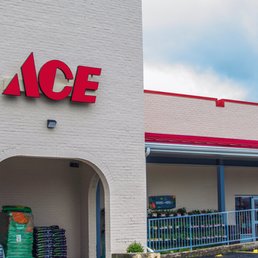 Exterior photo of Aubuchon Ace Hardware - Watertown, Connecticut Exterior photo of Aubuchon Ace Hardware - Watertown, Connecticut