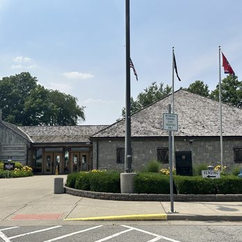 Tennessee Welcome Center - Welcome center front entrance - Travel Services Near Me - Portland, Tennessee Tennessee Welcome Center - Welcome center front entrance - Travel Services Near Me - Portland, Tennessee