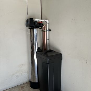 LA Water Solutions - Extremely clean installation and it fit perfectly in the corner of our garage! - Water Purification Services Near Me - Sylmar, California